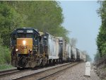 CSX 8033 on M363